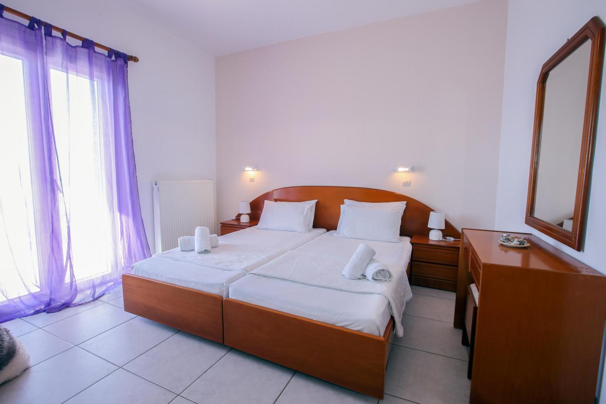 S&C Kosmos Beach Resort Рода Екстер'єр фото